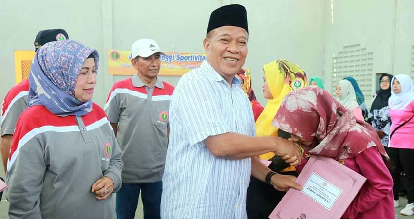 Peringati HUT ke-74 PGRI dan HGN 2019, Fadeli Ingatkan Guru, Pentingnya Hadapi Era 4.0 dan Merubah Pola Pikir