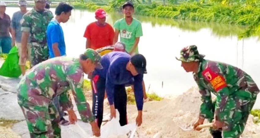 Dandim 0812 Apresiasi Sinergitas Pembangunan Di Desa Antara Masyarakat Dengan TNI