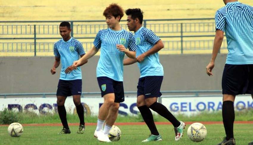 Shunsuke Nakamura dan Jasmin Mecinovic Dilepas, Persela Datangkan Dua Pemain Asing