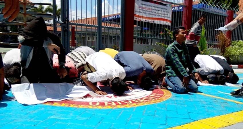 Berkah Corona, Sebanyak 92 Napi di Lamongan Dibebaskan