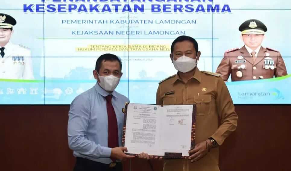 Optimalkan Peningkatan Pelayanan Publik, Pemkab Teken MoU dengan Kejari Lamongan