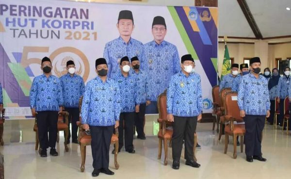 Peringati HUT Ke-50 KORPRI, Wabup KH Abdul Rouf Ingatkan ASN Lamongan Harus Bertransformasi