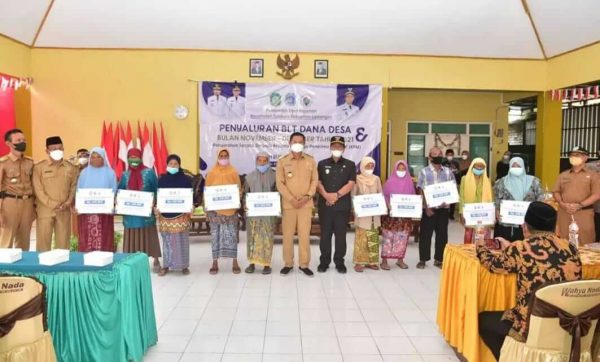 Pencairan BLT Dana Desa Tahap 11 dan 12 di Lamongan Serentak di Salurkan Hari ini