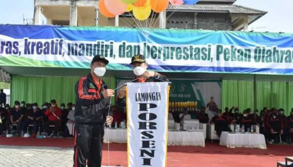 Cetak Atlet Berbakat Sejak Dini, Bupati Yuhronur Dorong Porseni Lamongan sebagai Wadah