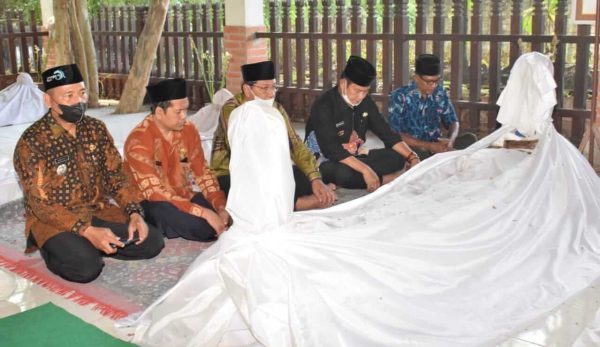 Jelang Setahun Pengabdian, Bupati dan Wabup Napak Tilas Sejarah Peradaban Islam di Lamongan