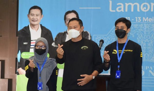 Bupati Lamongan Sebarkan Virus Bisnis Milenial di Era Digital