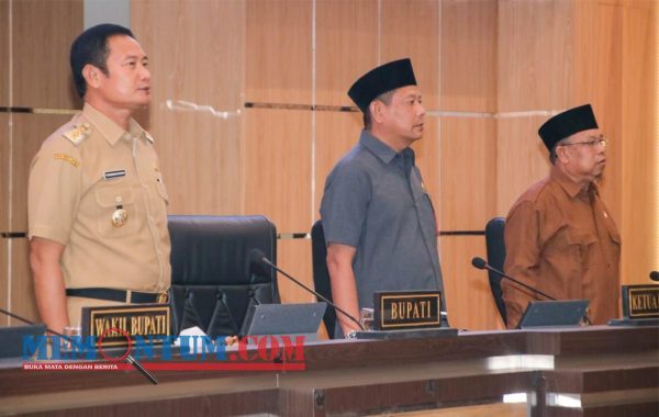 Bupati Lamongan Tanggapi Pandangan Umum Fraksi DPRD Terkait Rancangan APBD 2023