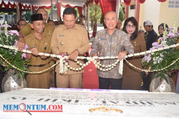Dukung Pendidikan SMA, Bupati Yuhronur Dampingi Kadisdik Jatim Resmikan Sarpras Penunjang di Tiga SMA