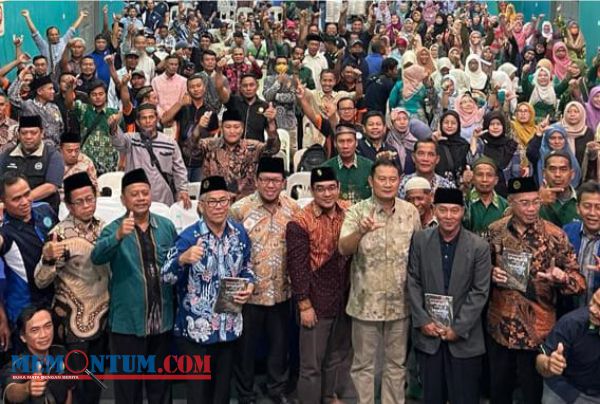 Hadiri Tabligh Akbar di Malaysia, Bupati Yuhronur Apresiasi Jiwa Struggle Warga Lamongan