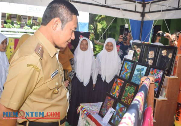 Kunjungi Gebyar Karya P5, Bupati Yuhronur Motivasi Siswa Lamongan Jadi Generasi Berkualitas dan Berwawasan