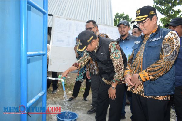 Resmikan Sarana Air Bersih, Bupati Lamongan Sebut Kolaborasi DAK dan Dasun Efektif untuk Kembangkan Sarpras