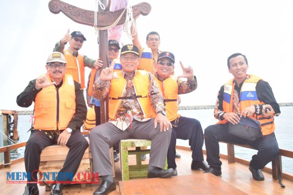 Angkat dan Lestarikan Kapal Tradisional, Wabup Lamongan Sebut Kesejahteraan Masyarakat Ikut Meningkat