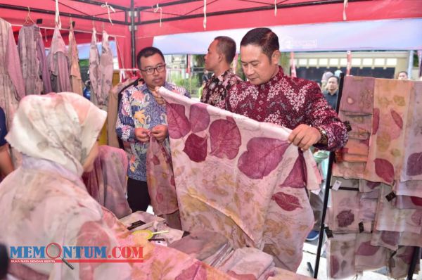 Dekranasda Lamongan Meriahkan Bulan Ramadan dengan Beragam Event Fashion Parade